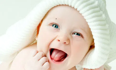 6 vị trí nốt ruồi đại cát trên người trẻ nhỏ báo hiệu tương lai giàu sang phú quý